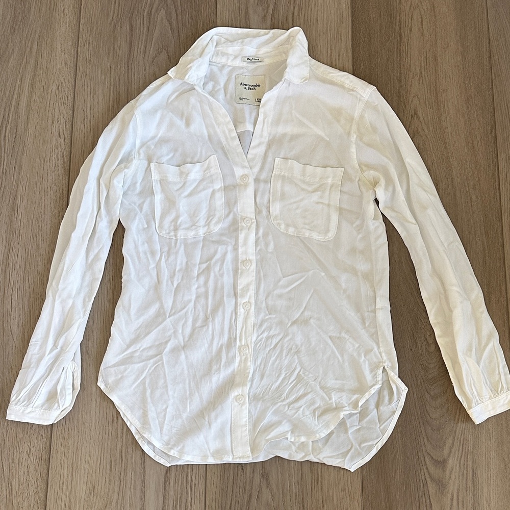 Abercrombie & Fitch Boyfriend Button Down Top